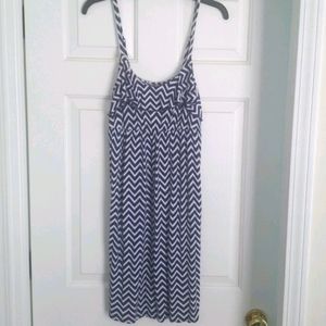 Old Navy Medium Chevron print dress